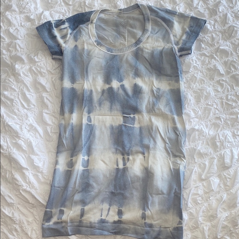 LIKE NEW Lululemon Swiftly Tech Short Sleeve